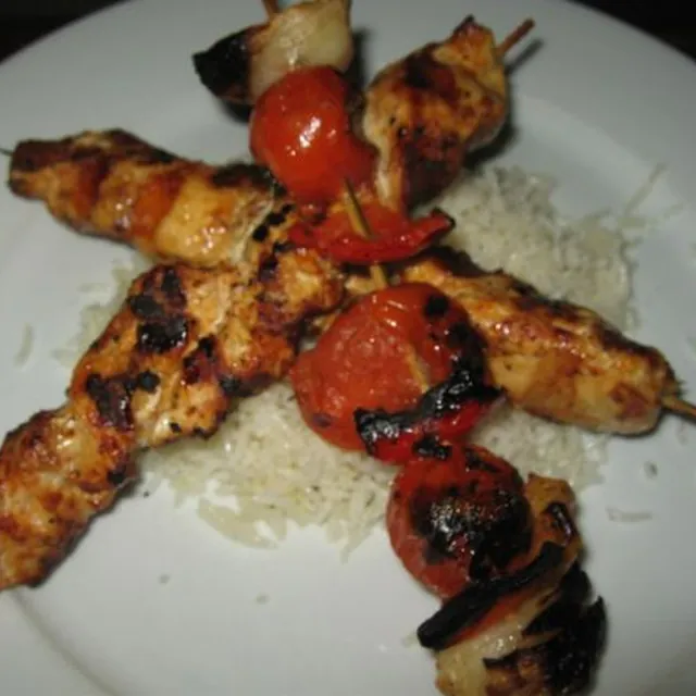 Frango grelhado com purê de abóbora para almoço e jantar